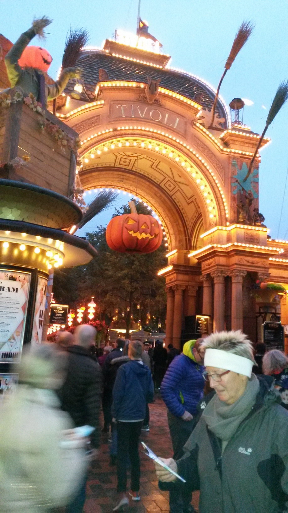 Tivoli im Halloween-Vergnügen