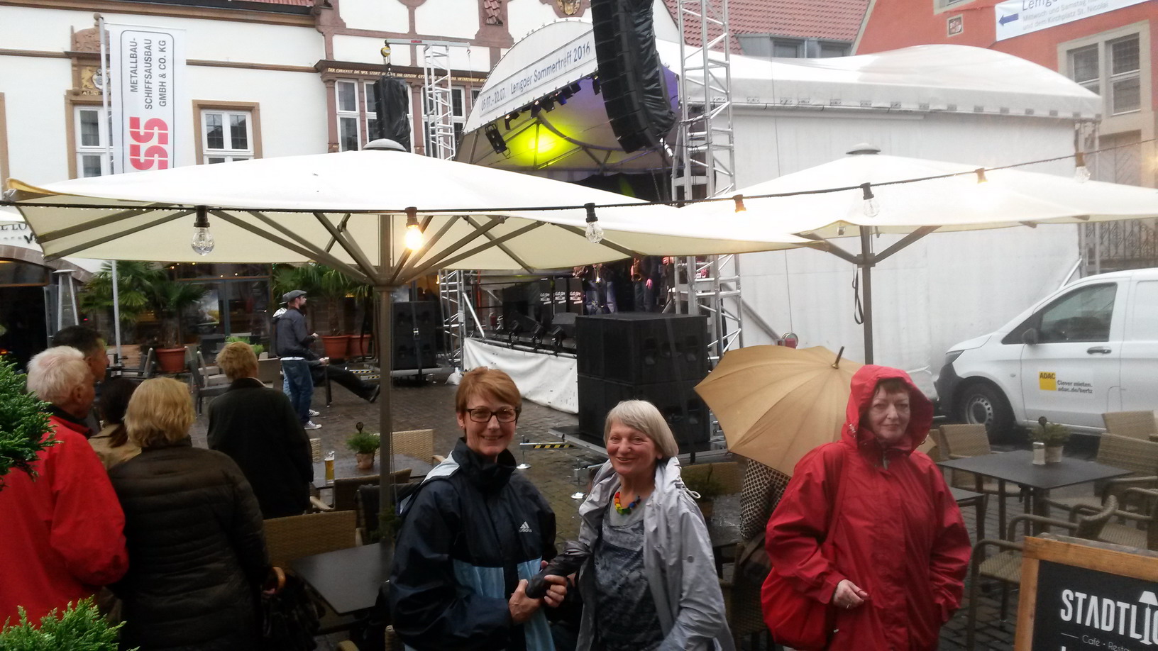 Beim Stadtfest im Lemgo hätten wir gern zu der tollen Musik getanzt!