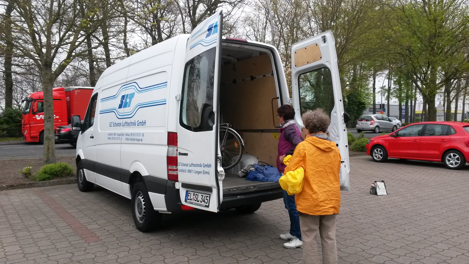 Dank an SLT-Lufttechnik Schanze für den Farradtransporter