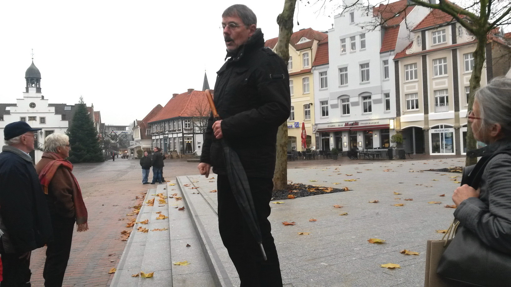 Auf dem neugestalteten Marktplatz