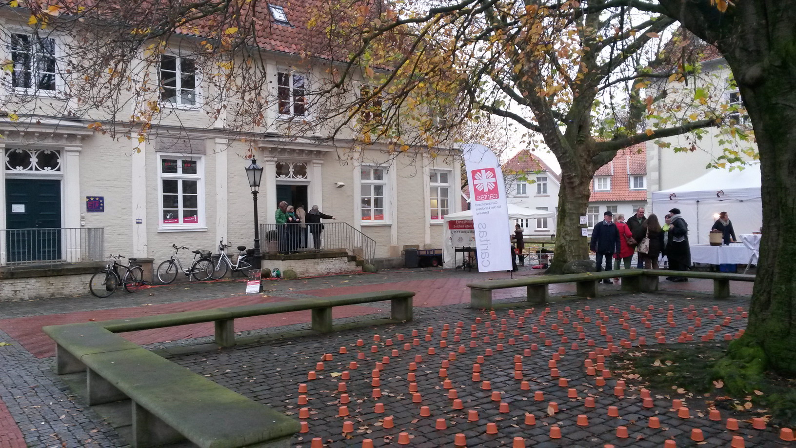 Auf dem Universitätsplatz