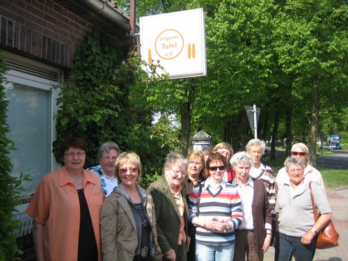 E.Graeßner (links) mit der Freundeskreisgruppe!