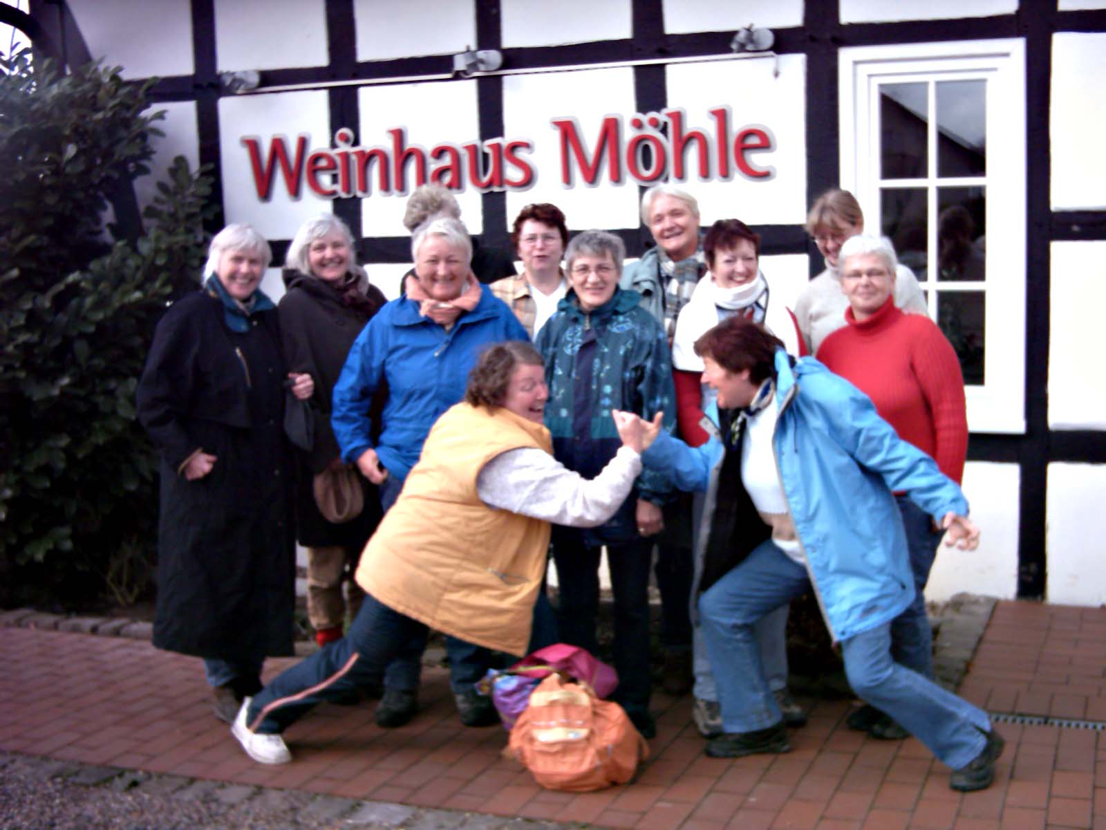 Gruppenfoto in Szene gesetzt!